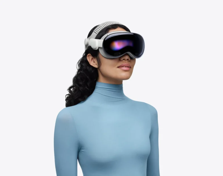 Les Vision Pro sont toujours en vie et ont un avenir chez Apple selon d'autres sources, démentant la rumeur de leur annulation


