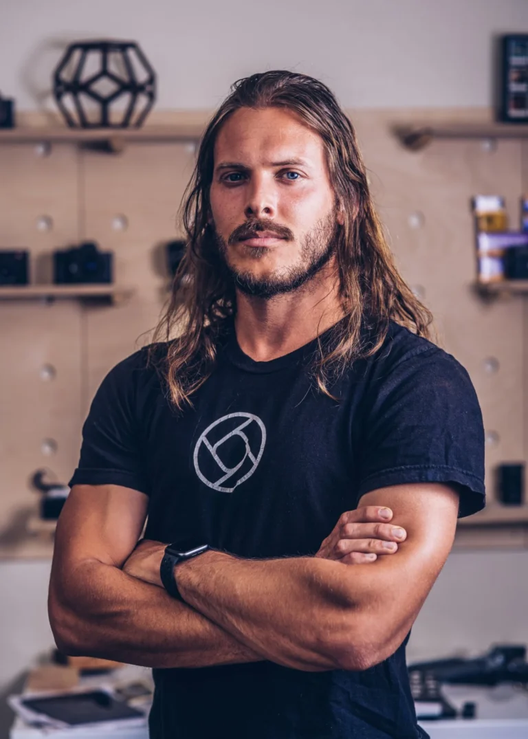 Le célèbre développeur Sebastiaan de With revient chez Apple pour travailler dans l'équipe de conception d'interface