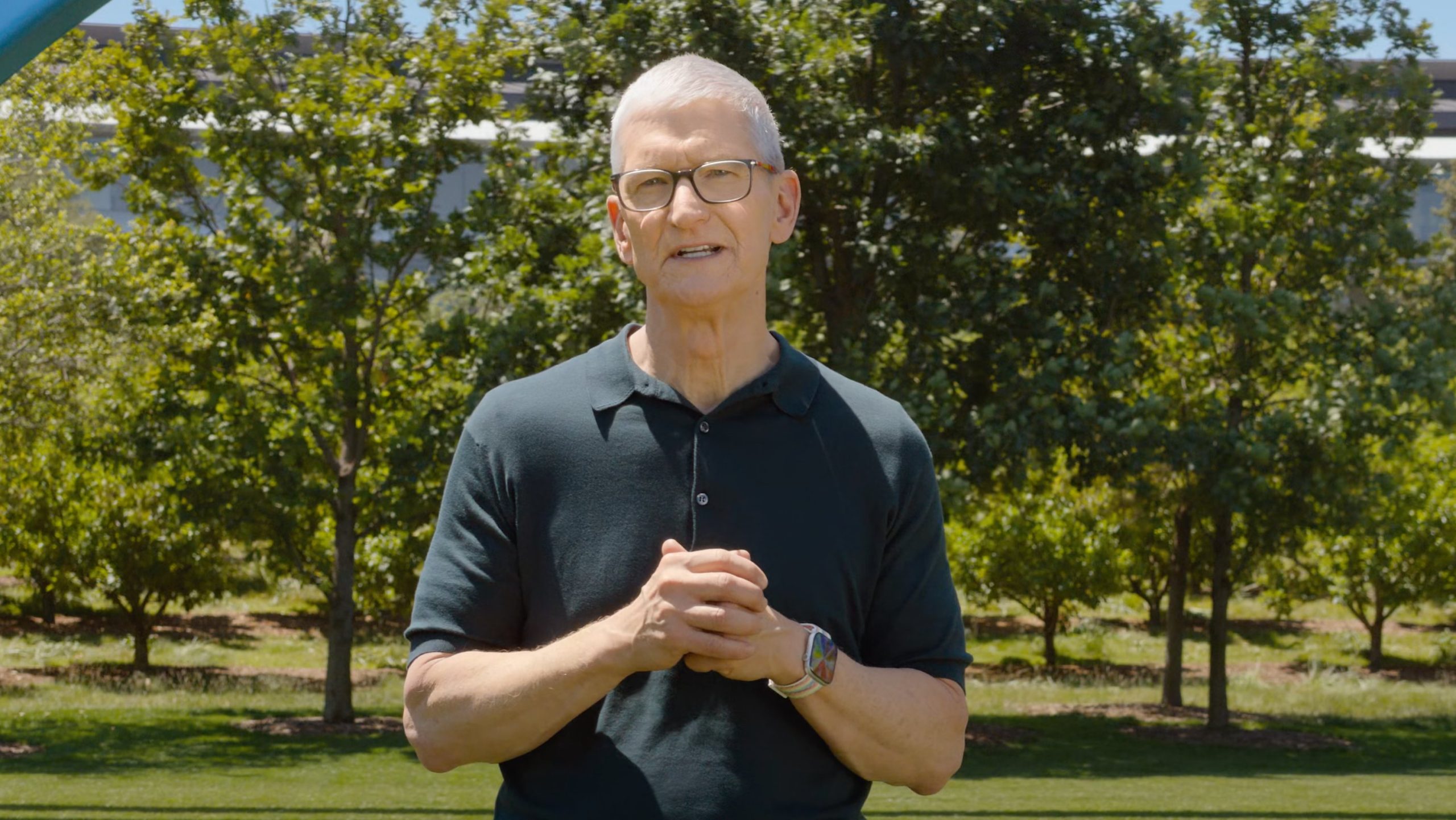 Tim Cook à Apple Park lors de sa dernière apparition en tant que PDG d'Apple à la WWDC