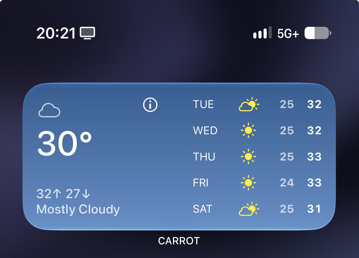 Captura de pantalla de un iPhone con iOS 27 beta 5 conectado a una red celular 5G+ en España