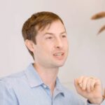 Rencontrez Reed Jobs, le fils de Steve Jobs, qui parle exactement comme son père