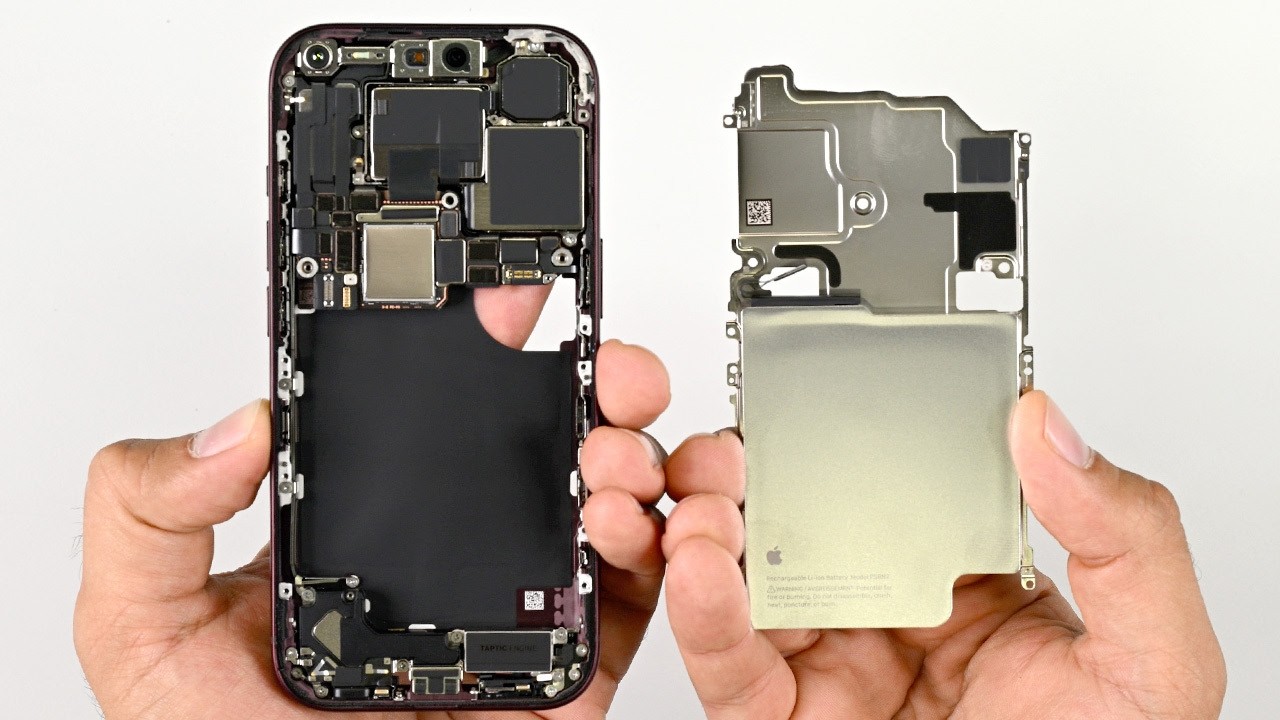 Il s'agit de l'iPhone 18 Pro Max à l'intérieur, les capacités étendues des modèles uniquement eSIM sont confirmées