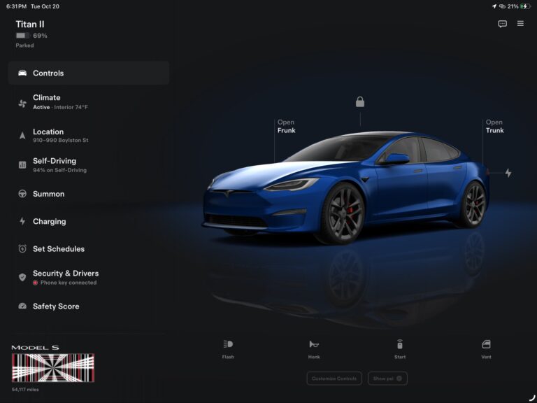 App de Tesla en un iPhone Duo o iPad